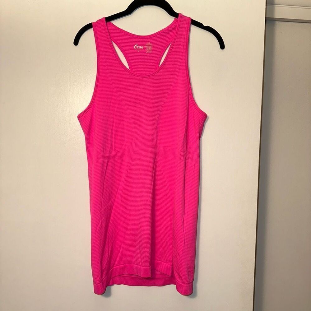 Zyia Women’s Bright Pink Racerback Fitted Tank Top Size Medium